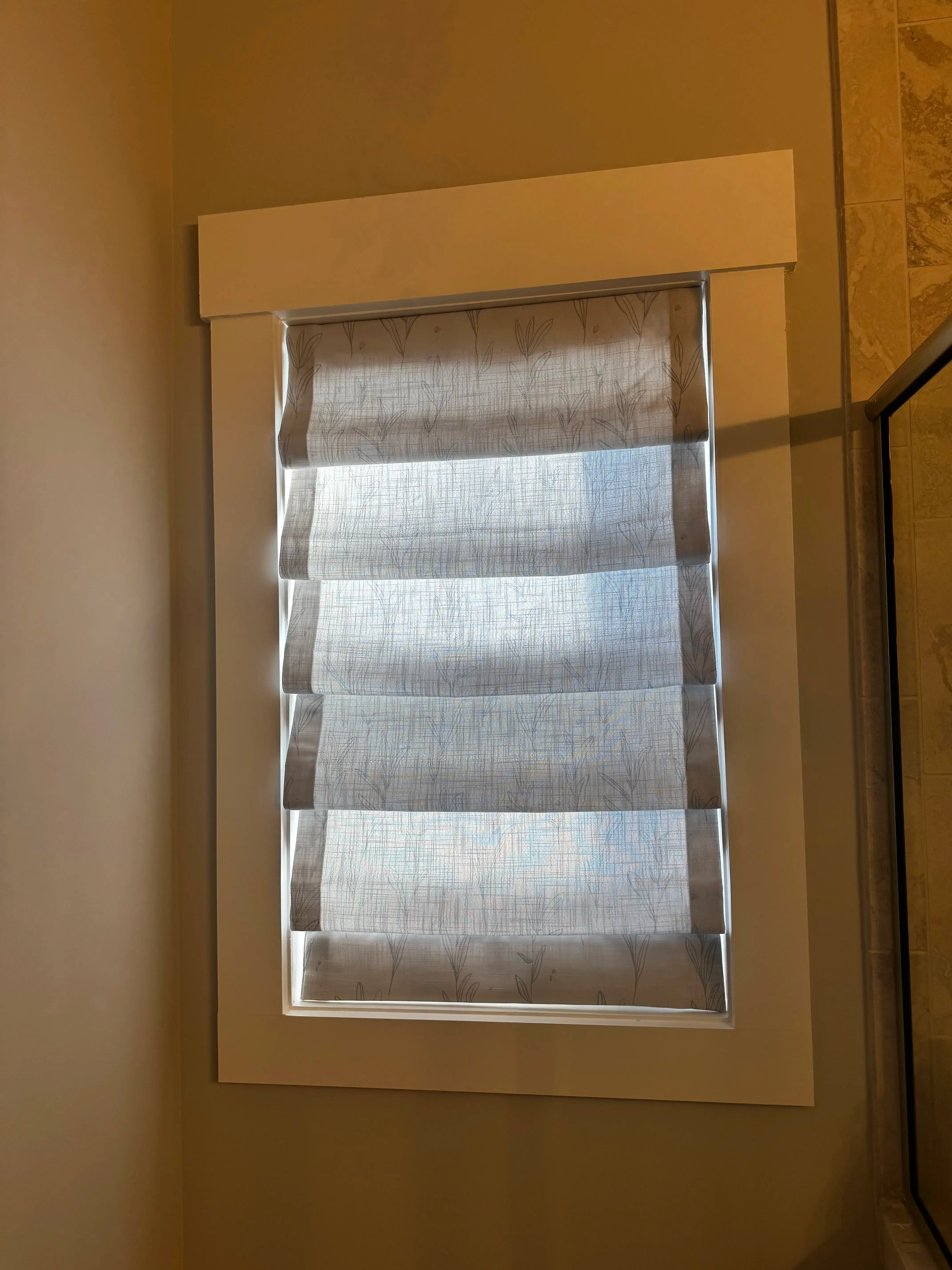 Roman Shades - image 6
